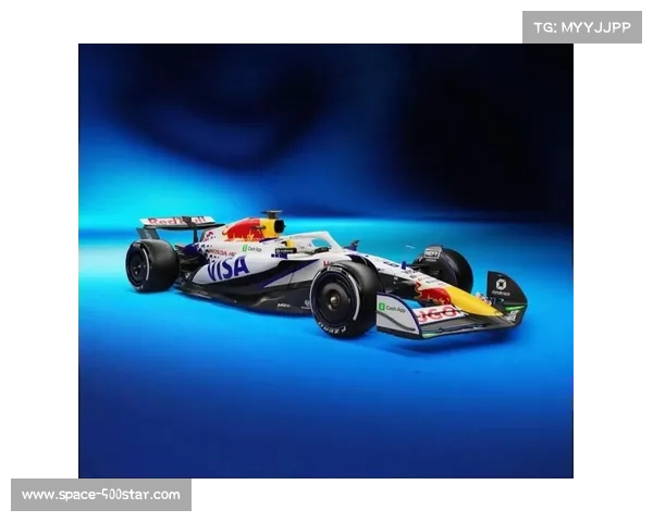 劳森下放至红牛二队,与哈贾尔组成全新搭档 劳森下放至红牛二队,与哈贾尔组成全新搭档